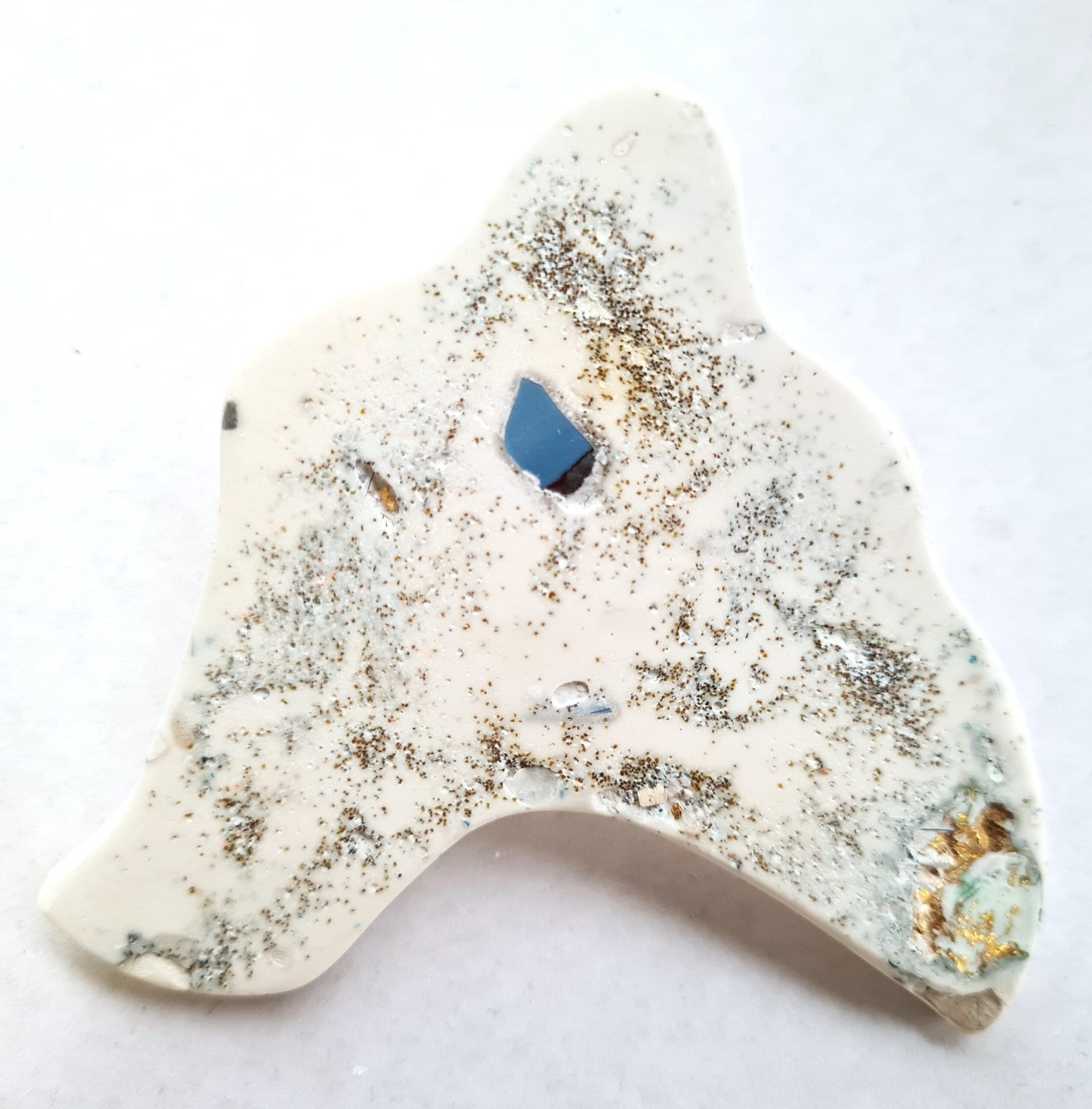 Abstract body pin